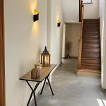 Nyaraló Maison Cosy Avec Terrasse Et Jardin - Aeroport Gare *