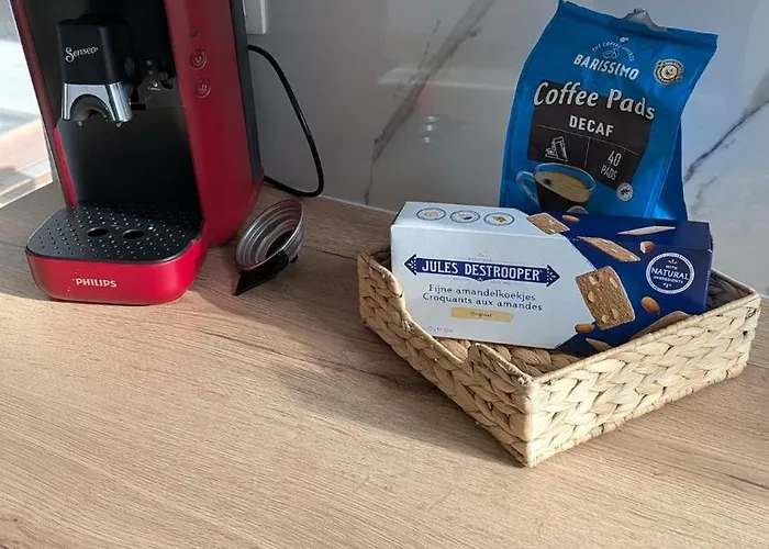 Сasa de vacaciones Maison Cosy Avec Terrasse Et Jardin - Aéroport Gare Charleroi