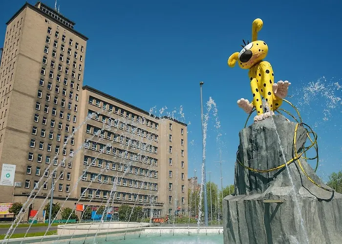 Maison Cosy Avec Terrasse Et Jardin - Aeroport Gare Vakantiehuis Charleroi